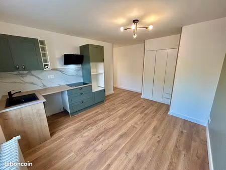 appartement t2 entièrement rénové - résidence calme - varennes-sur-allier