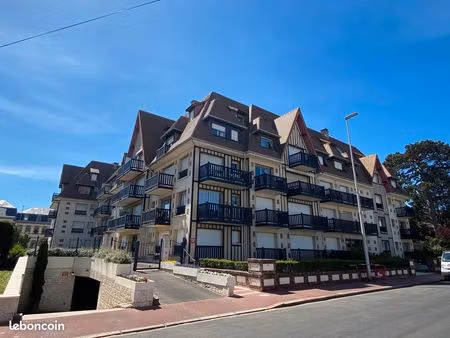 location place de parking sécurisée – deauville centre – avenue victor hugo