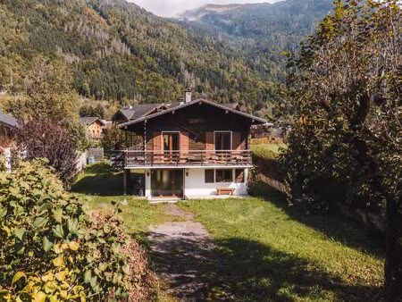 joli chalet proche du centre village de samoëns à pied