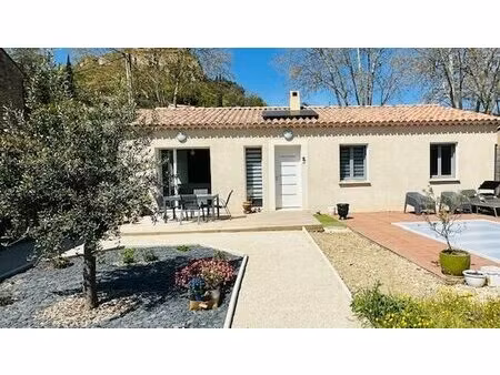 villa plein pied de 2020 surfa ce habitable 85m² 3 chambres terrai 446m² piscine vue...