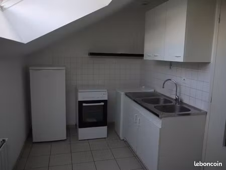 t 2 la madeleine moulins 03000
