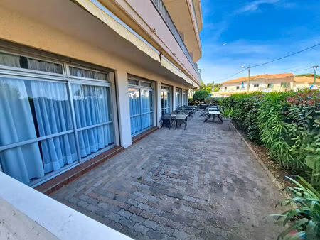 local commercial argeles sur mer 58 m2