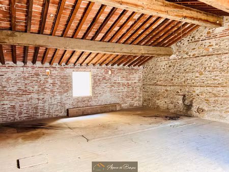 grange 62 m2 - cour 12 m2