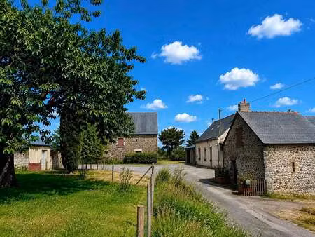 vente maison à saint-hilaire-du-maine (53380) : à vendre / 133m² saint-hilaire-du-maine