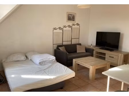 studio / 25m² / cergy préfecture (rer a)