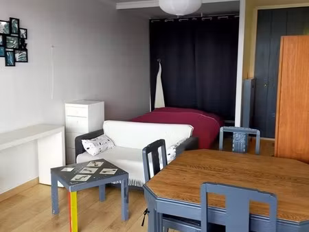studio / 31m² / massy-palaiseau (rer b)