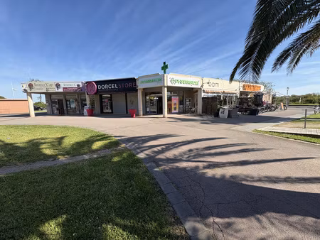 location local commercial 100m2 - centre commercial du bagna