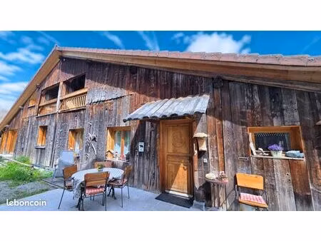 ferme 5 pièces 182 m²