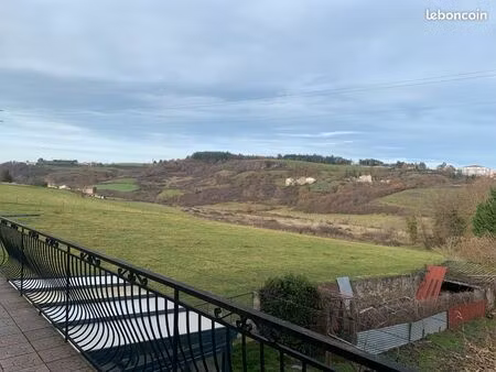 maison avec jardin dans secteur calme et préservé à roche-la-molière