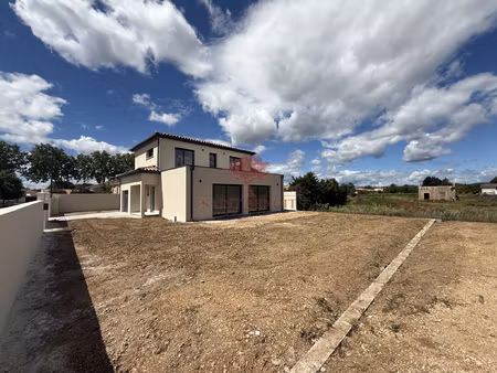 villa neuve de type 4 pieces avec garage gignac