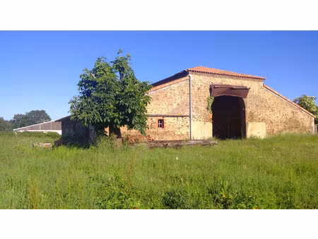 vente immeuble 320 m² maulévrier (49360)