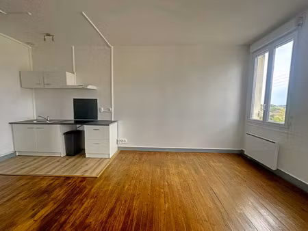 location appartement 3 pièces 54 m² à libourne (33500)