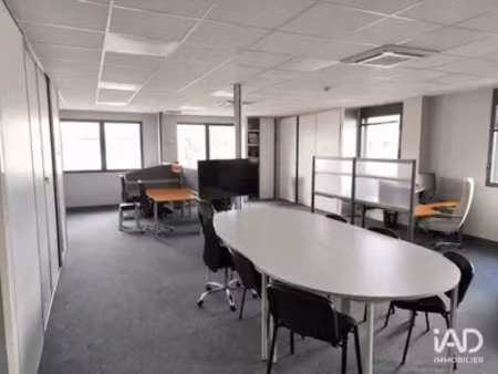 bureaux à décines-charpieu (69150)