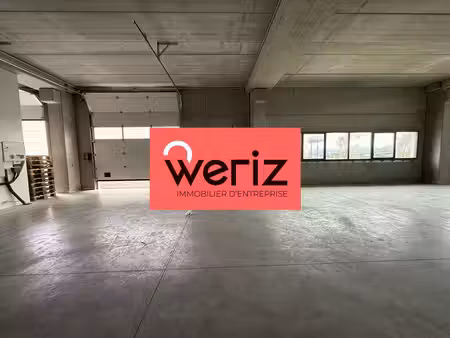 location local d’activités 312m²
