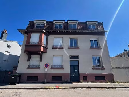 la maison perchee l'adresse