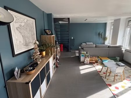grand t3 duplex sympa de 80 m2 à 3 mn de la gare de seclin avec terrasse 1107 cc