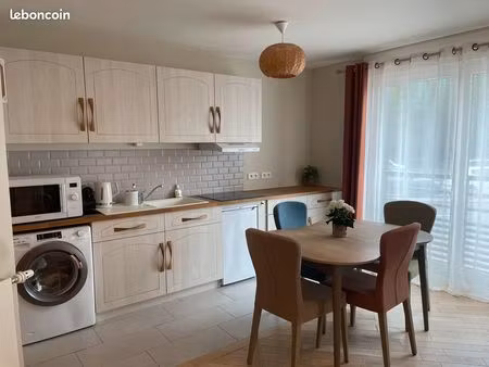 loue un appartement à issy les moulineaux 92130