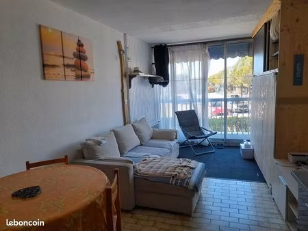studio saisonnier été