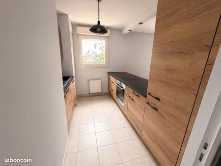 appartement 3 pièces 64 m²
