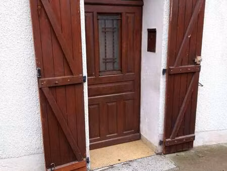 location maison à villaines-la-carelle (72600) : à louer / 40m² villaines-la-carelle