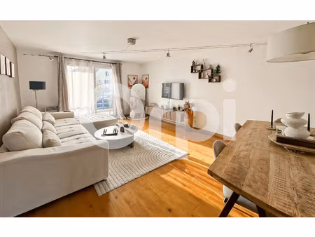location appartement  m² t-3 à senlis  1 050 €