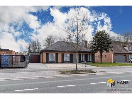 villa à louer à drie eikenstraat 380 edegem (rbv94214)