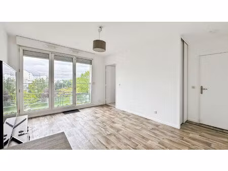 vente appartement 1 pièce  30.00m²  cergy
