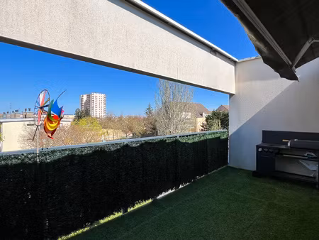 t4 81m2 chenôve - terrasse/garage/parking