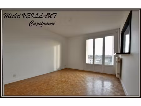 appartement à vendre 4 pièces yzeure (03)  4éme étage avec ascenseur  très bon état généra