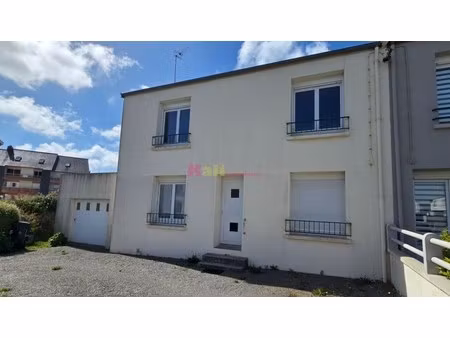 charmante maison 6 pièces à vendre à guipavas - 211 000 €