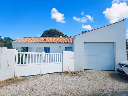 matha - maison récente - 82 m² + garage 20 m²