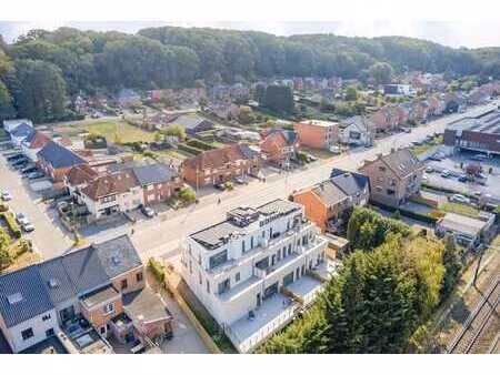 uniek 1 slaapkamer appartement met riant terras