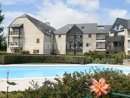 à vendre - t2 duplex avec vue port avec garage- résidence avec piscine - port du crouesty