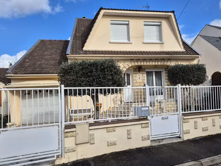 pavillon 3 chambres avec jardin