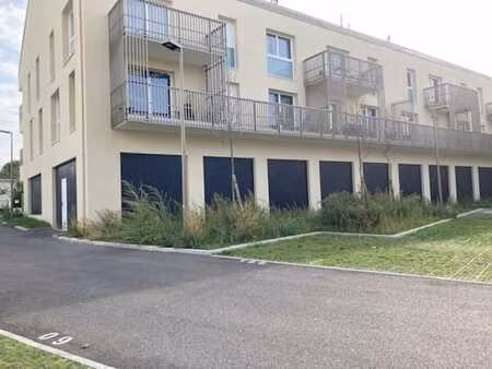vente commerce freneuse 78840 473m²