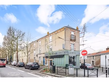 location commerce nantes 44100 65m²