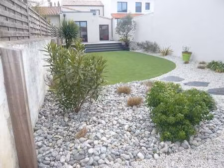 location maison aux sables-d'olonne (85100) : à louer / 98m² les sables-d'olonne