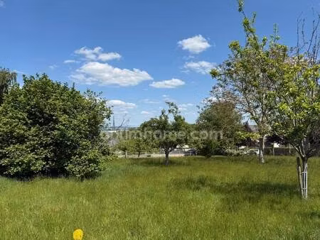 terrain constructible viabilisé à vendre