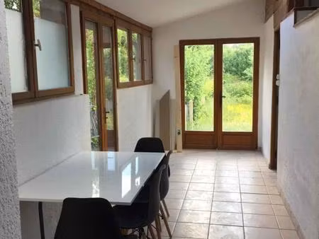 appartement - rdc - 60 m2 - 2 pièces - meublé