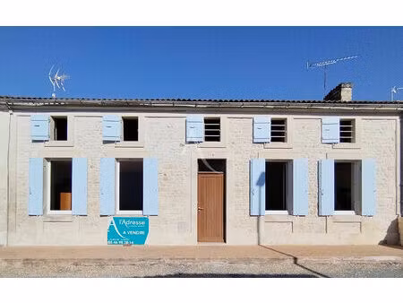 vente maison 4 pièces  88.42m²  thénac