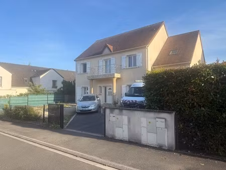 maison à vendre 7 pièces barjouville (28)