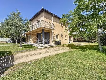 maison t5 de 170 m² avec jardin arboré et spacieux garage attenant – fonbeauzard
