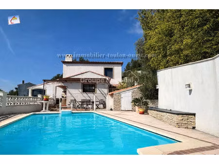 toulon ouest - les 4 chemins - villa t5 de 140 m² environ - vue mer - piscine - garage - t