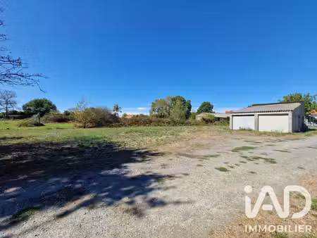 vente terrain à bâtir 761 m²