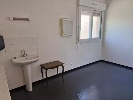 location bureaux 24 m²