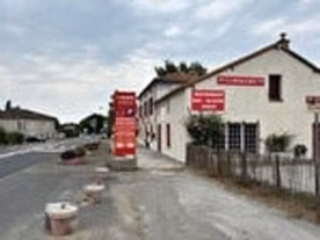 vente commerce chamboret 87140 440m²