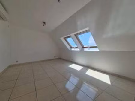 location appartement 2 pièces à mûrs-erigné (49610) : à louer 2 pièces / 30m² mûrs-erigné