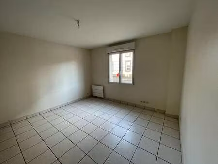 location appartement 2 pièces à mûrs-erigné (49610) : à louer 2 pièces / 44m² mûrs-erigné