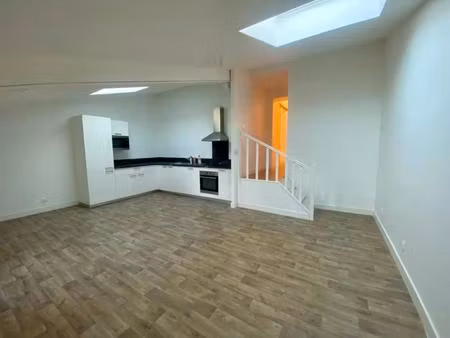 appartement t3 arveyres - rue de l'eglise