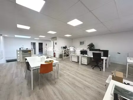 location bureaux 101 m² à 426 m²